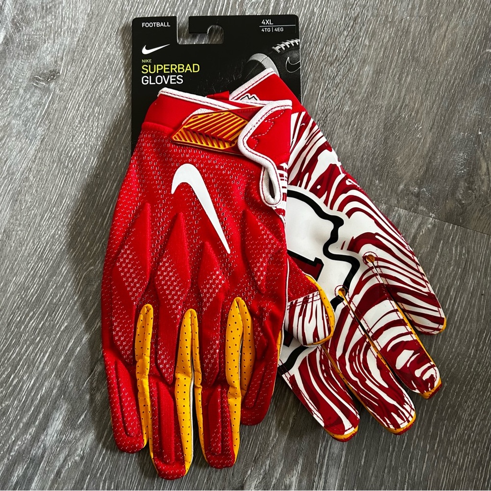 Nike Superbad Kansas City Chiefs Football & Sports Gloves Size XXXXL 4X NWT